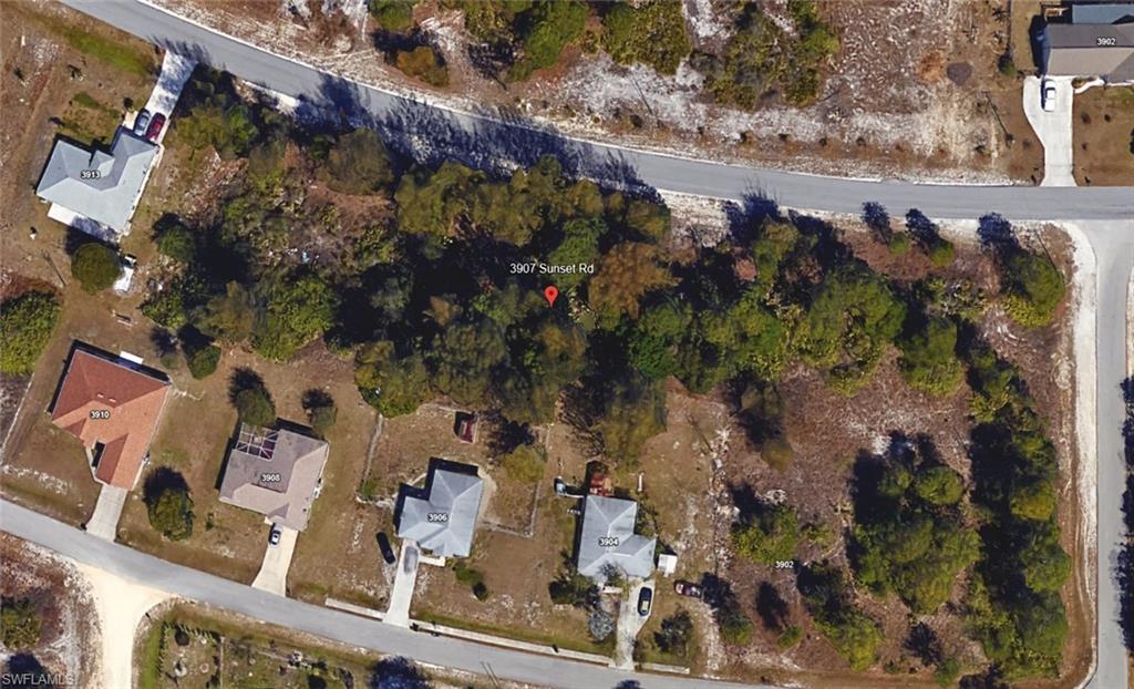 LEHIGH ACRES - Land