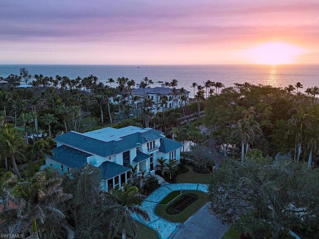 OLDE NAPLES - Residential