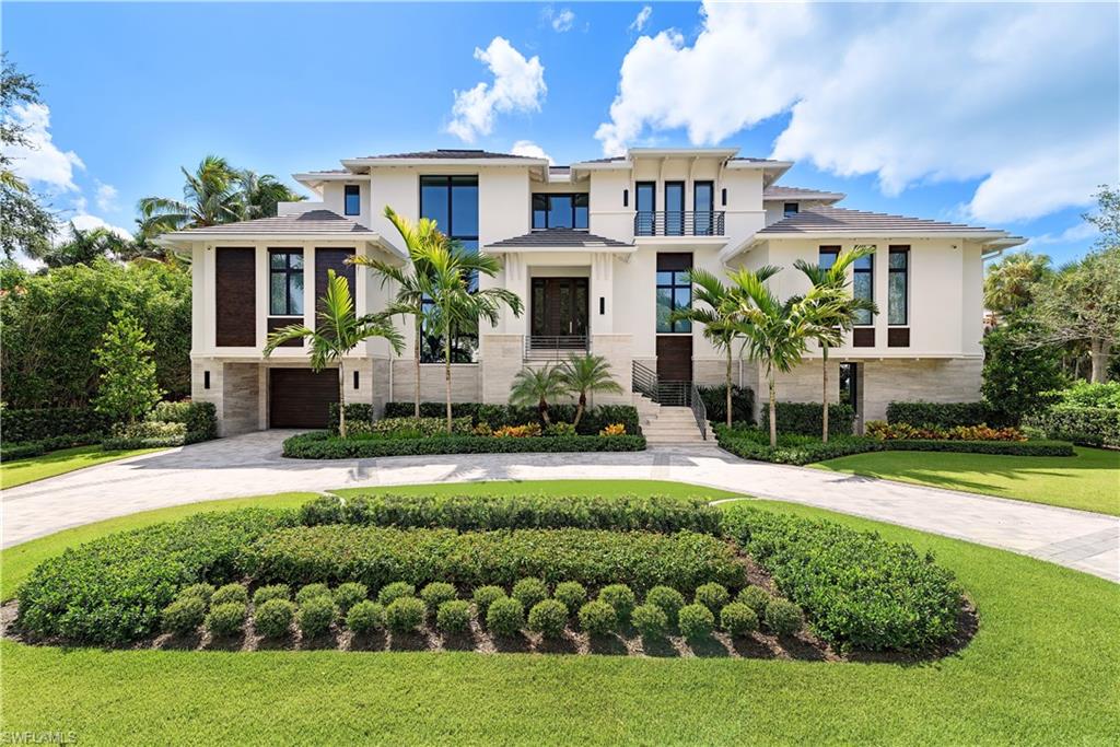 OLDE NAPLES - Residential