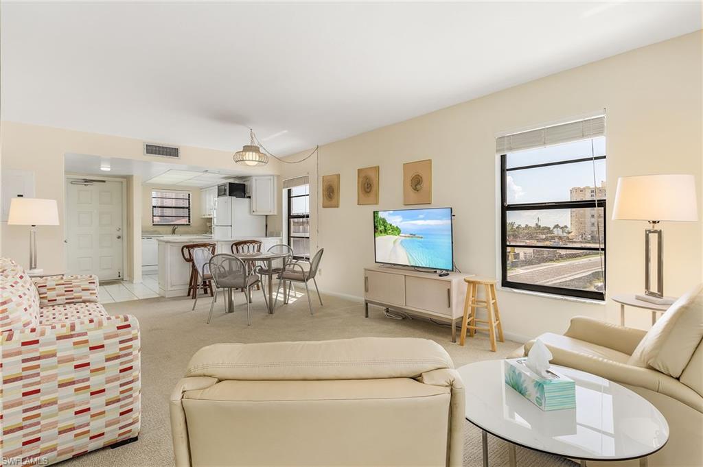 BAREFOOT PELICAN - Residential