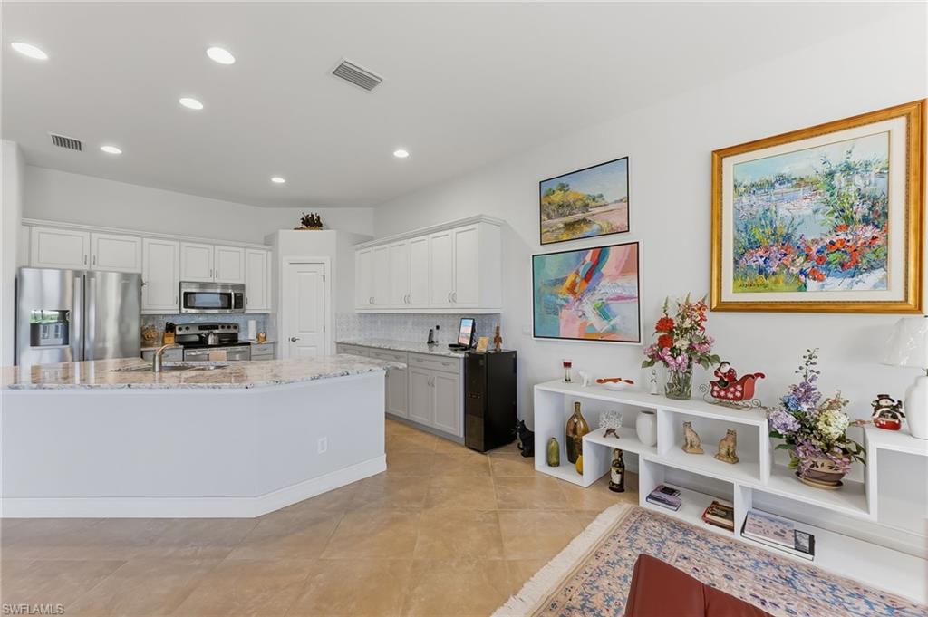 PRESTWICK PLACE - Residential