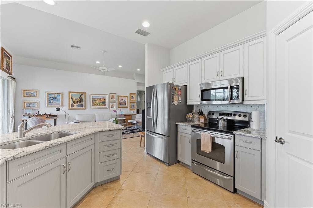 PRESTWICK PLACE - Residential