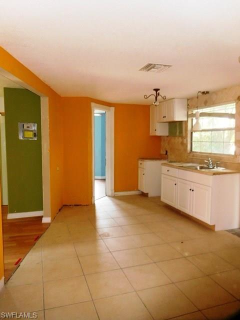 LEITNER CREEK MANOR - Residential