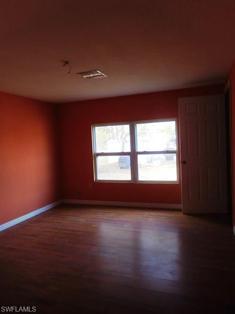 LEITNER CREEK MANOR - Residential