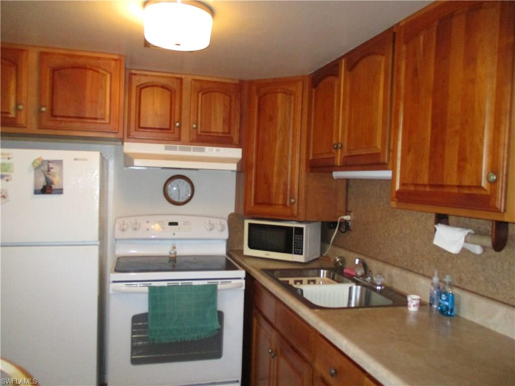 TROPIC TERRACE - Residential
