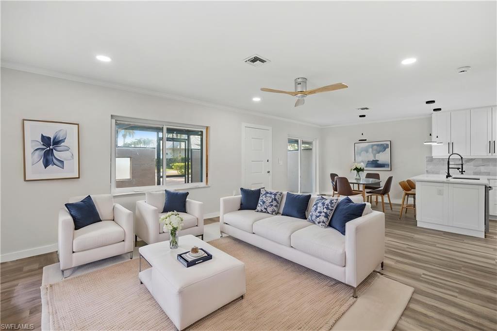 CHESAPEAKE LANDINGS - Residential