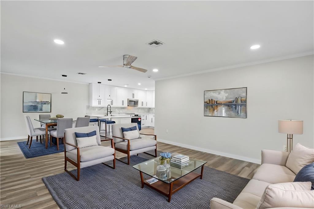CHESAPEAKE LANDINGS - Residential