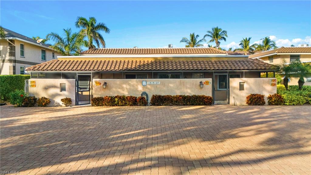 CHESAPEAKE LANDINGS - Residential