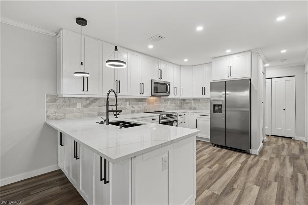 CHESAPEAKE LANDINGS - Residential