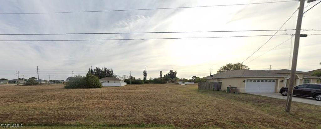 CAPE CORAL - Land