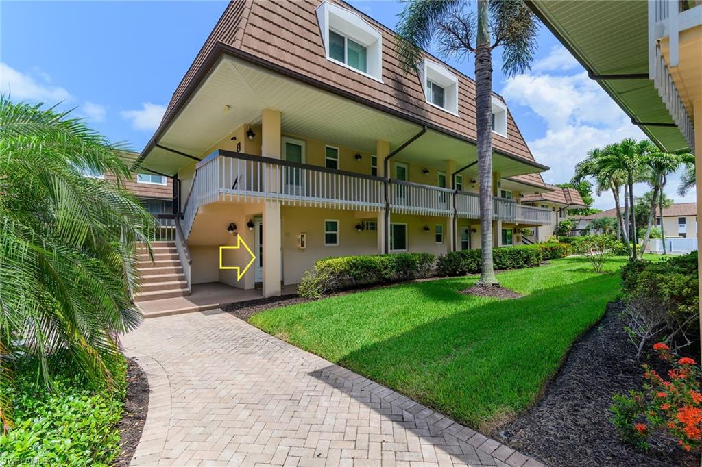 ISLAND MANOR APTS - Residential