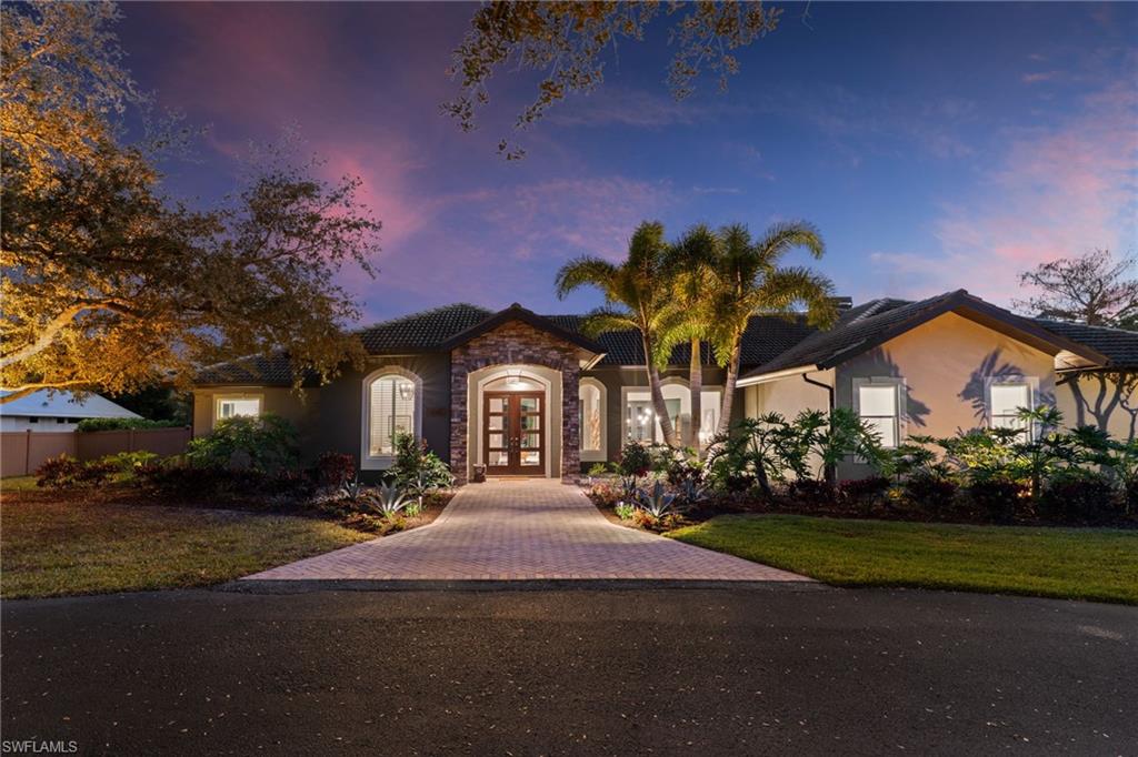 LIVINGSTON WOODS - Residential
