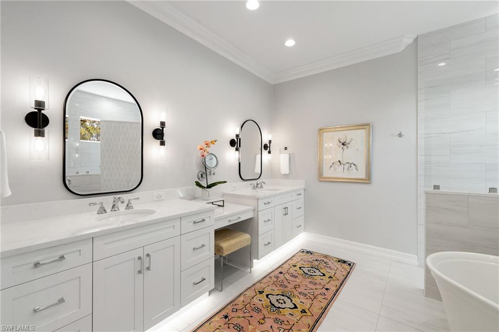 LIVINGSTON WOODS - Residential
