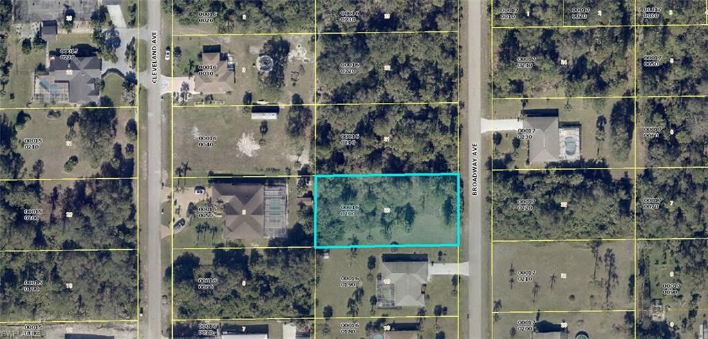 LEHIGH ACRES - Land
