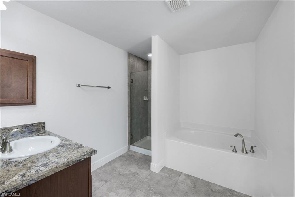 PORT CHARLOTTE - Residential