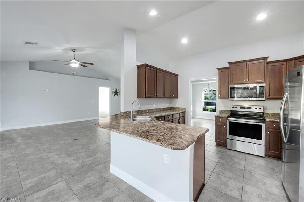 PORT CHARLOTTE - Residential