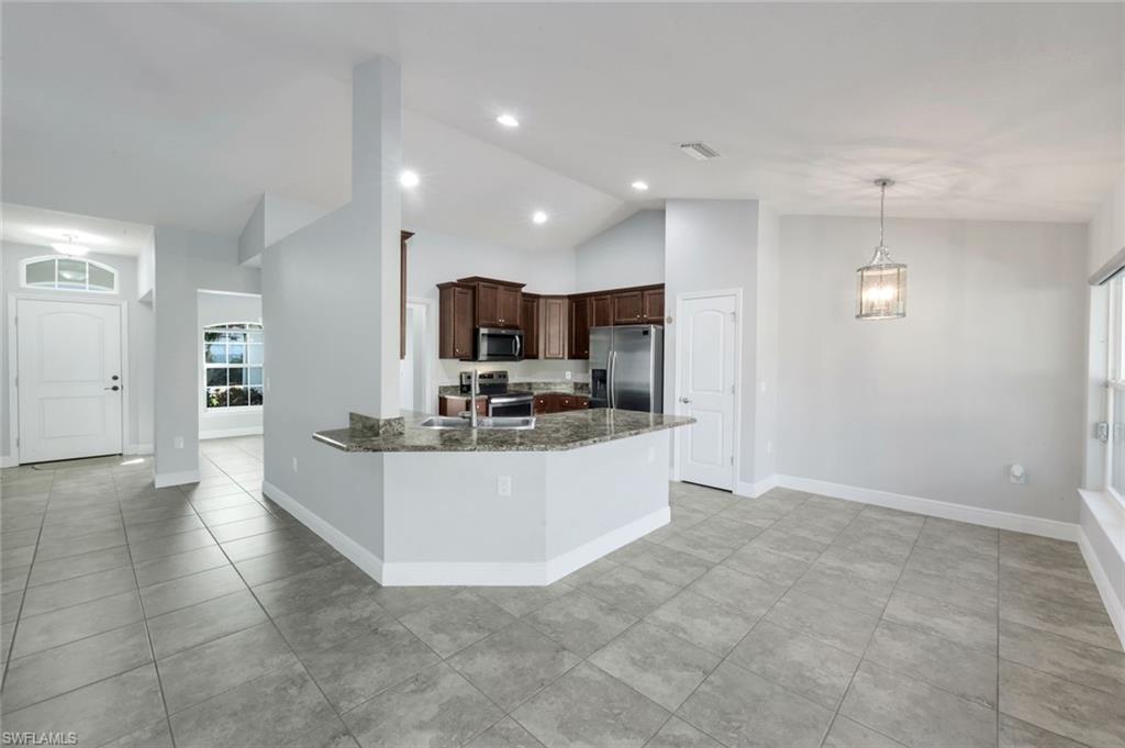 PORT CHARLOTTE - Residential