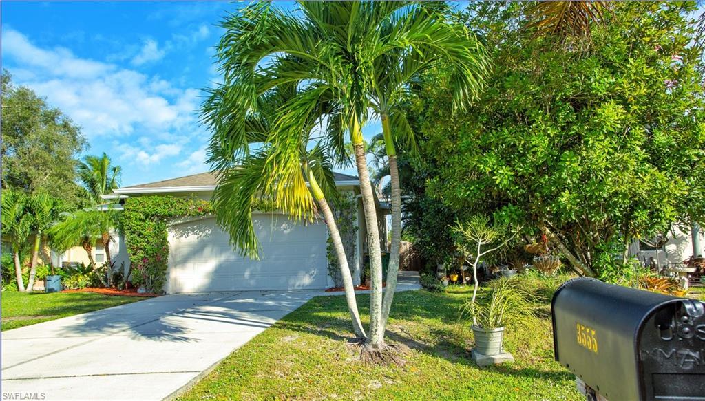 NAPLES VILLAS - Residential Lease