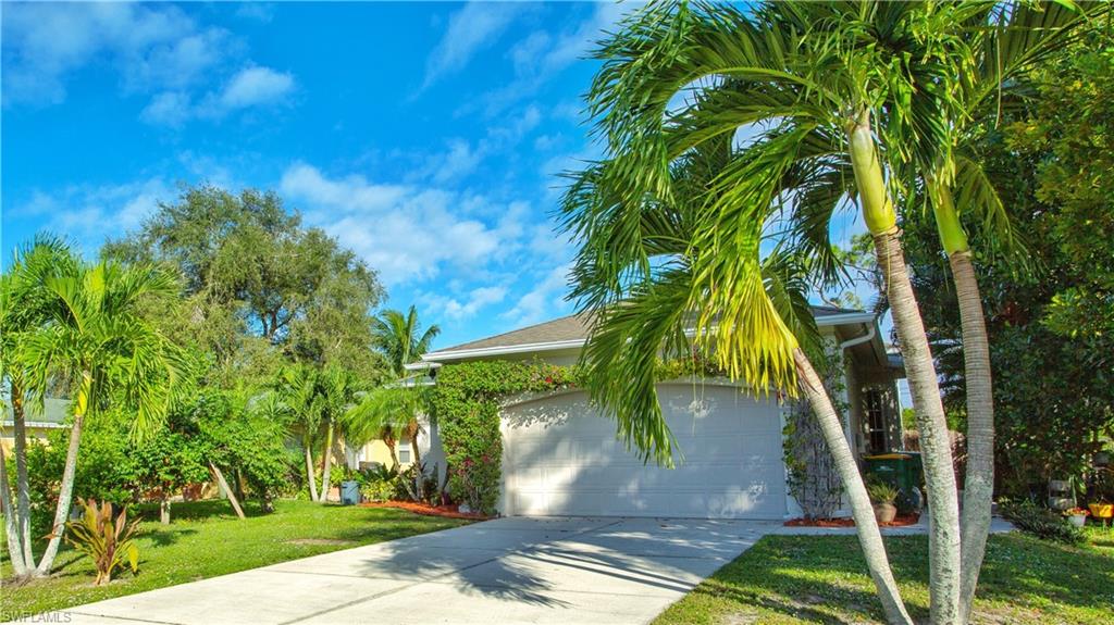 NAPLES VILLAS - Residential Lease