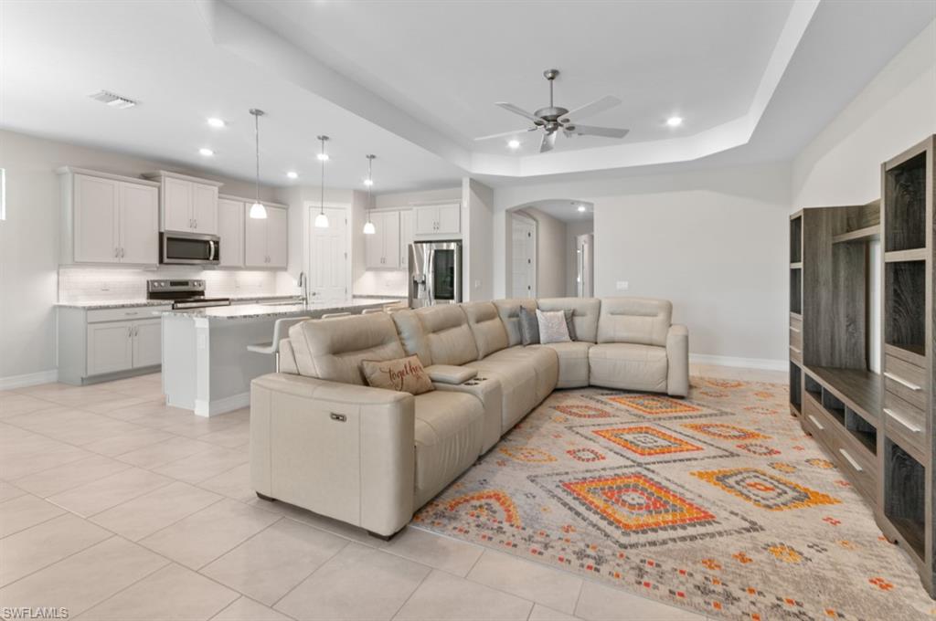 STONEWATER - Residential
