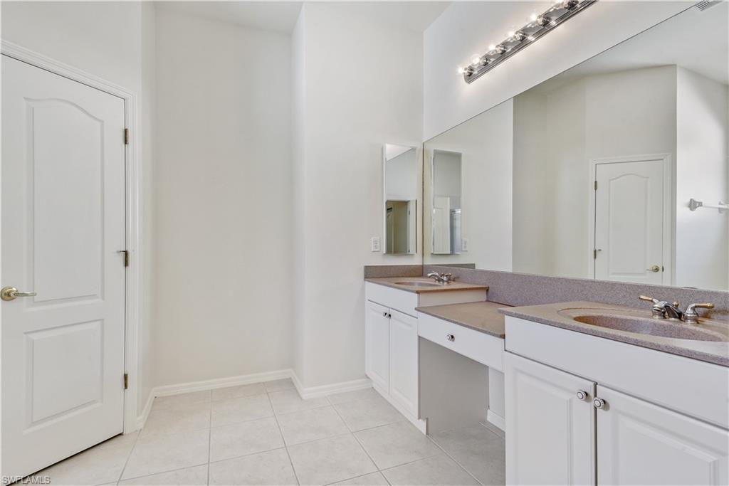 STONEYBROOK - Residential