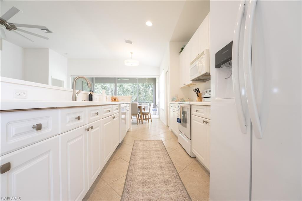 COLONIAL LINKS - Residential Lease