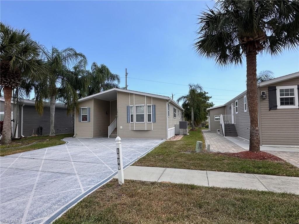 SILVER LAKES - Residential