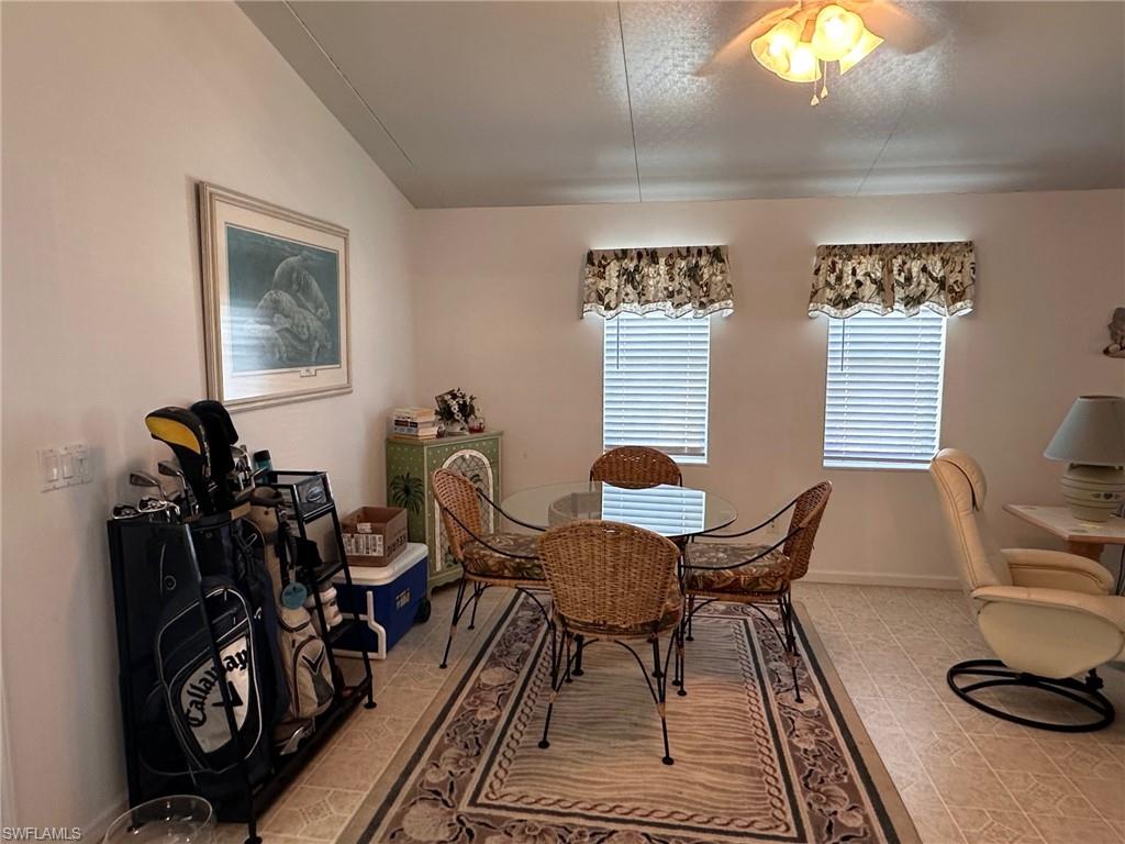 SILVER LAKES - Residential