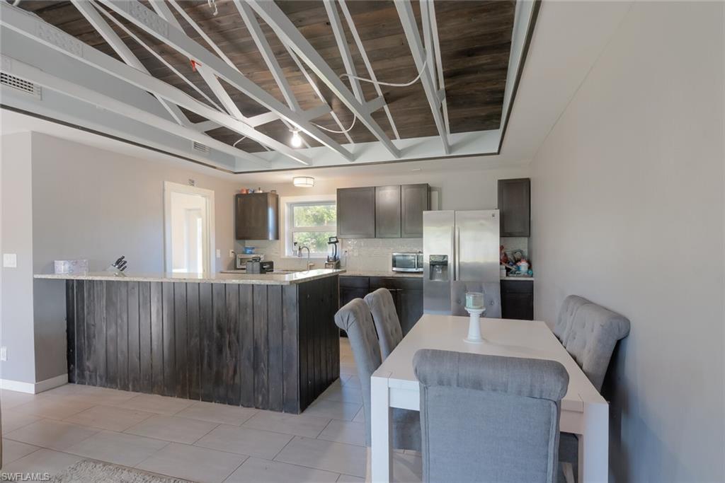 COCONUT GROVE - Residential