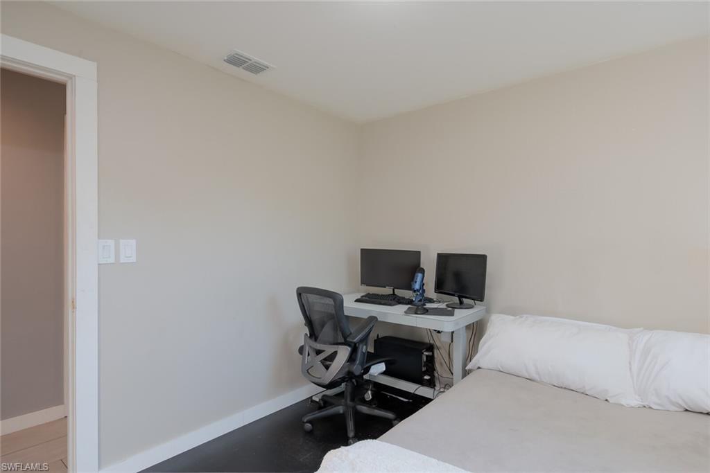 COCONUT GROVE - Residential