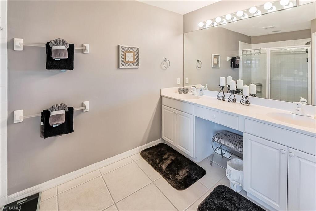 STRATFORD PLACE - Residential Lease