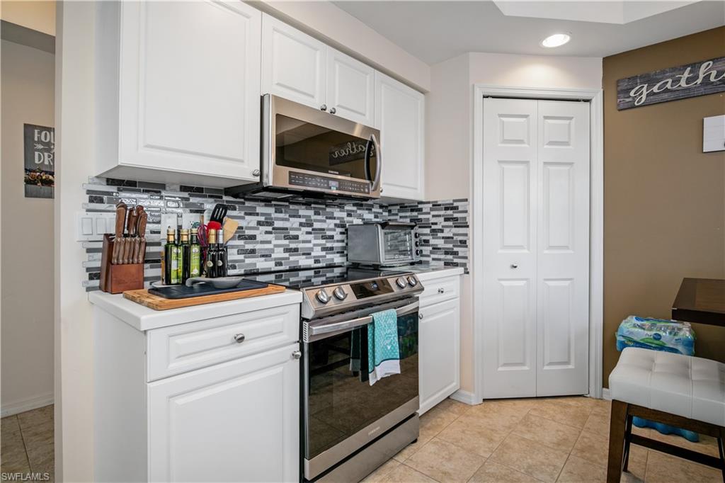 ISLAND COVE OF CAPE CORAL - Residential