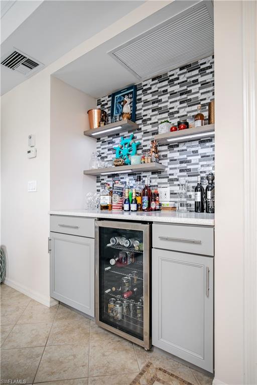 ISLAND COVE OF CAPE CORAL - Residential