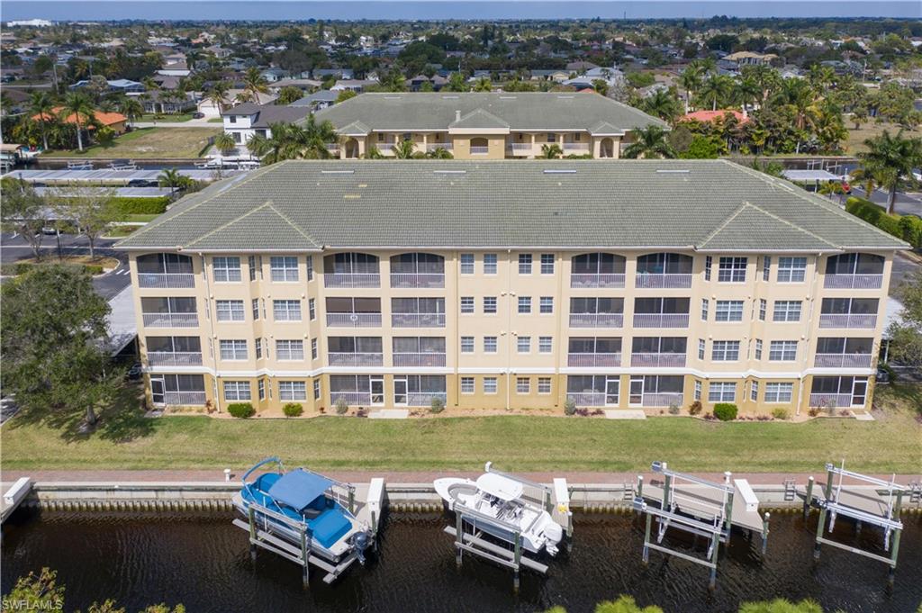 ISLAND COVE OF CAPE CORAL - Residential