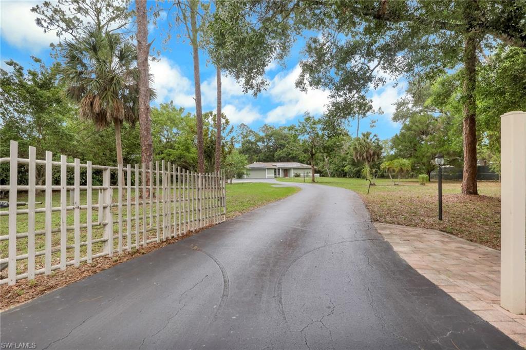 GOLDEN GATE ESTATES - Residential