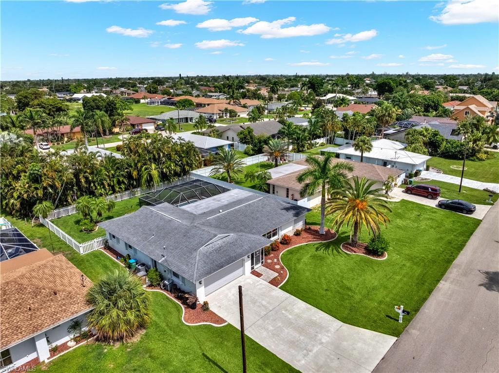CAPE CORAL - Residential