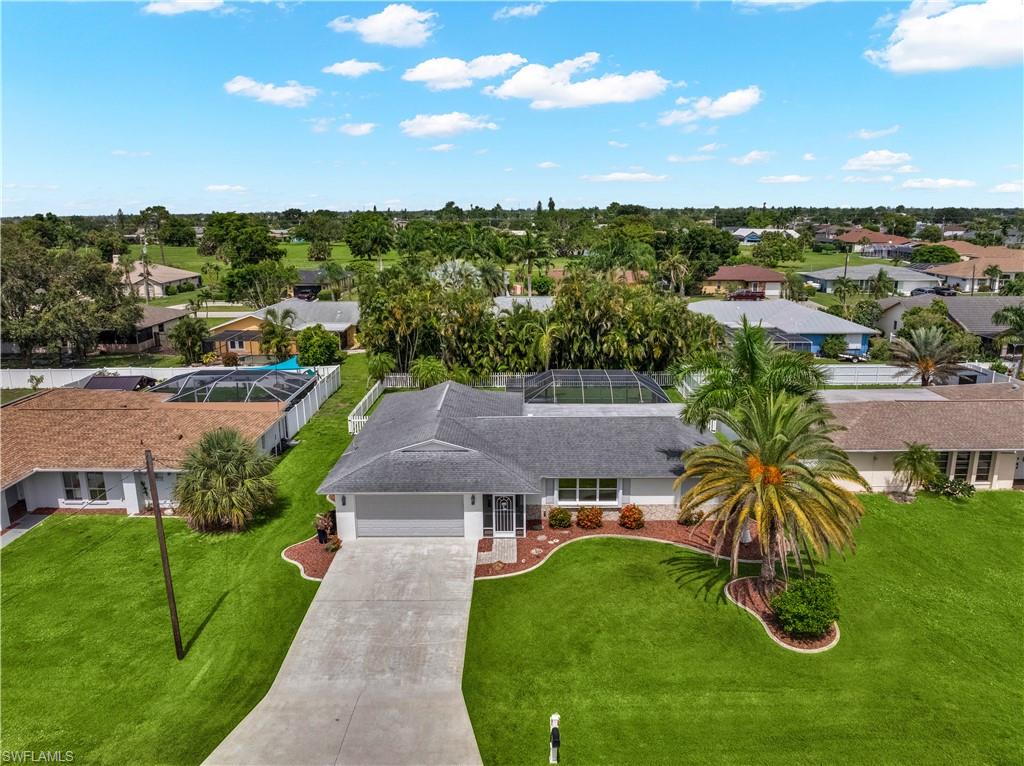 CAPE CORAL - Residential
