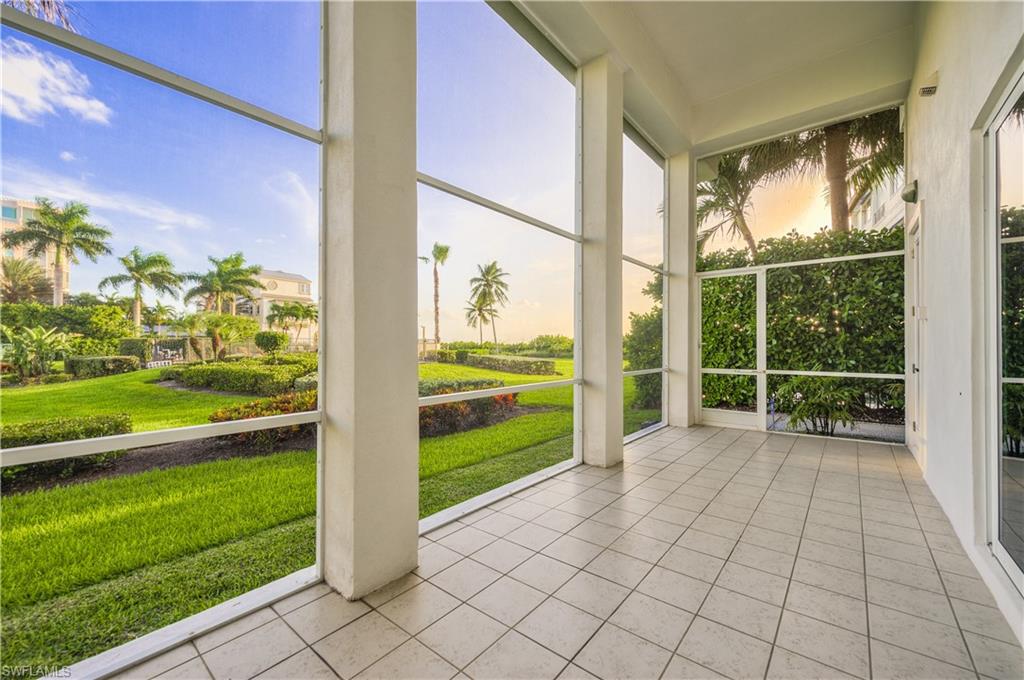 BAREFOOT BEACH - Residential