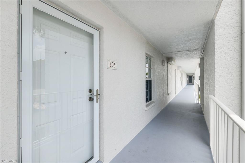 VICTORIA LAKES - Residential