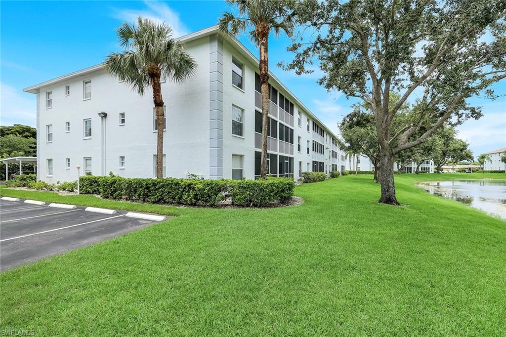 VICTORIA LAKES - Residential