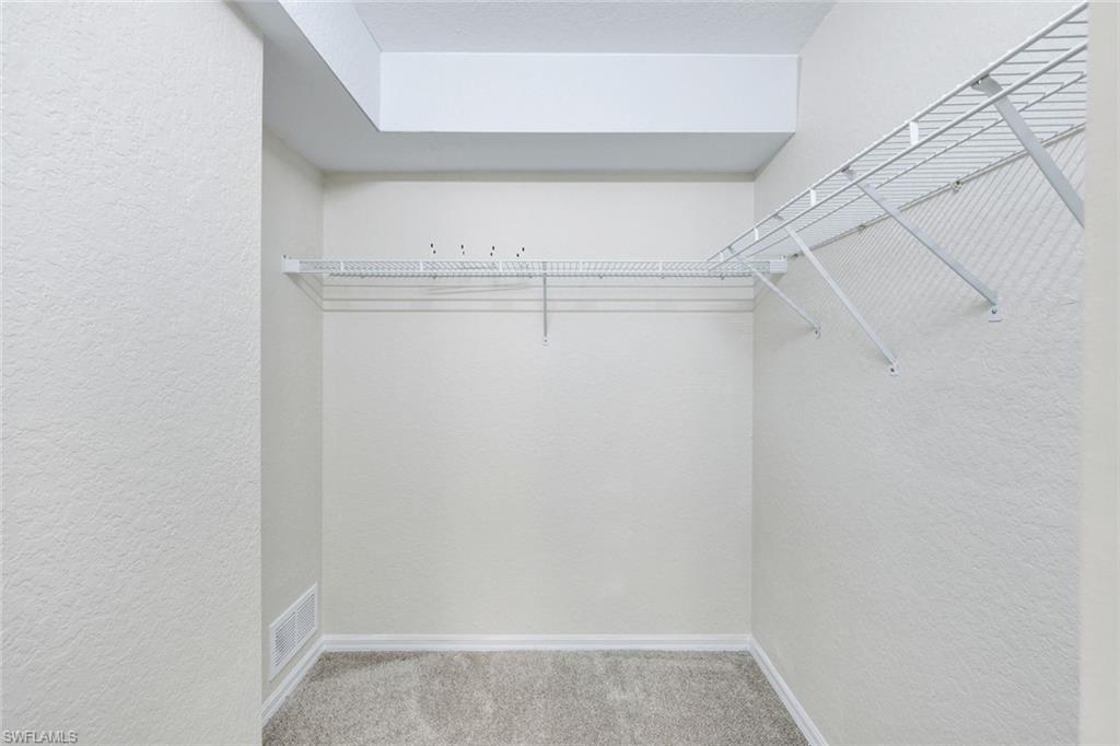 VICTORIA LAKES - Residential