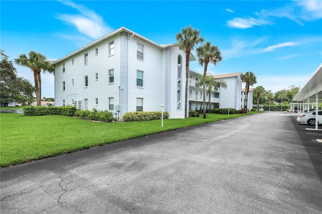 VICTORIA LAKES - Residential