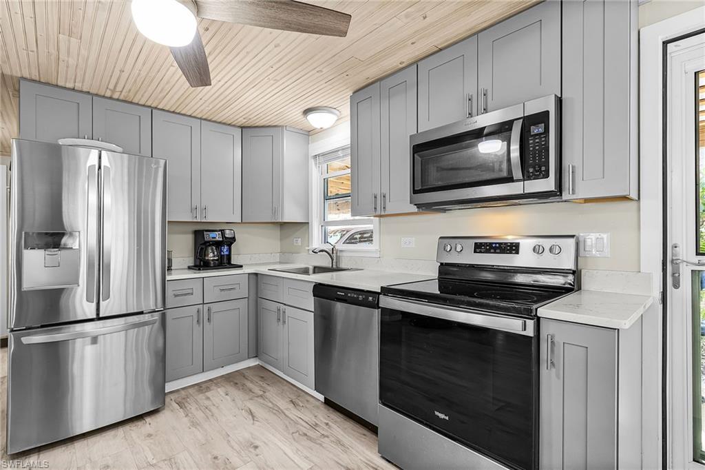 CHERRY ESTATES - Residential