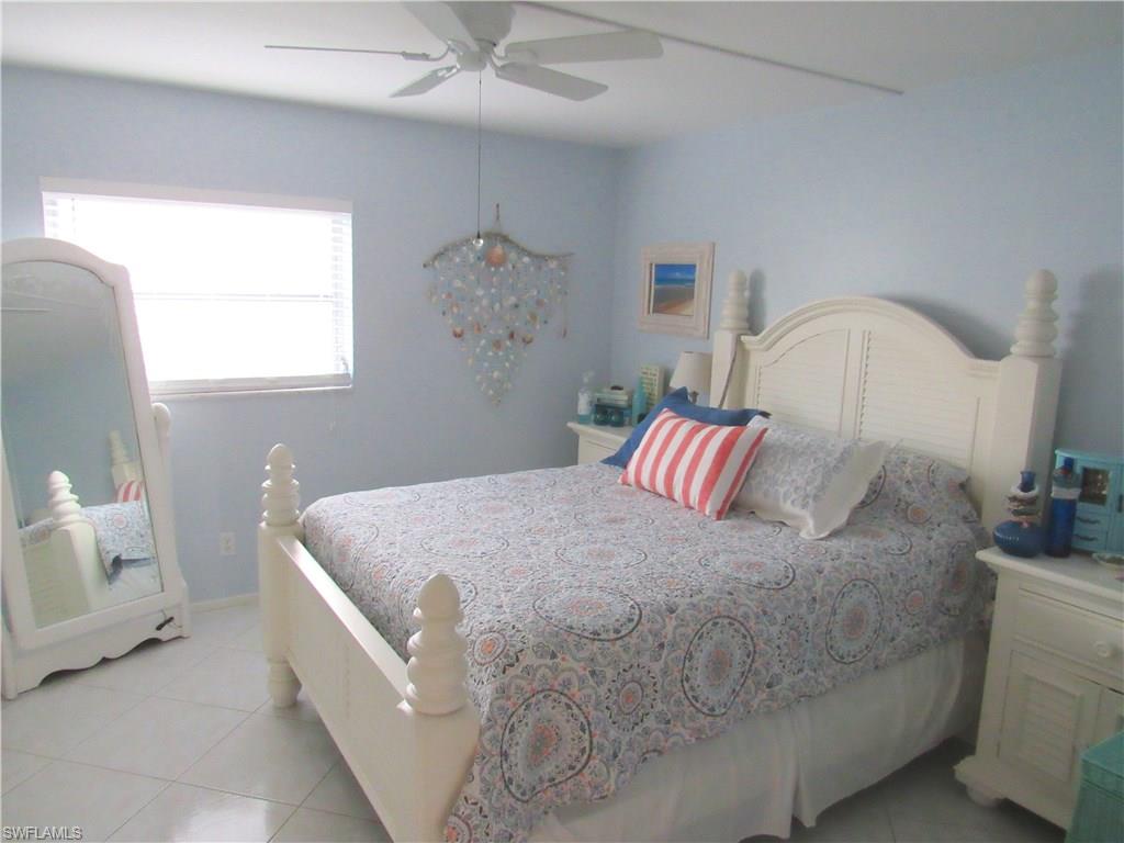 CHESAPEAKE MANOR - Residential