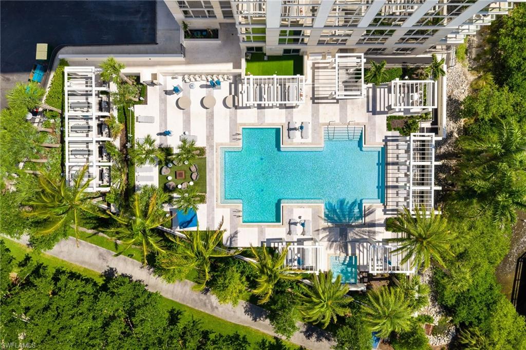 MYSTIQUE - Residential