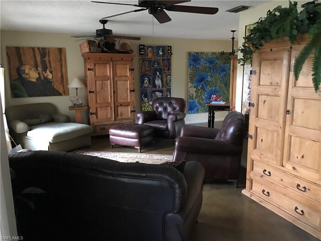 SAN CARLOS PARK - Residential
