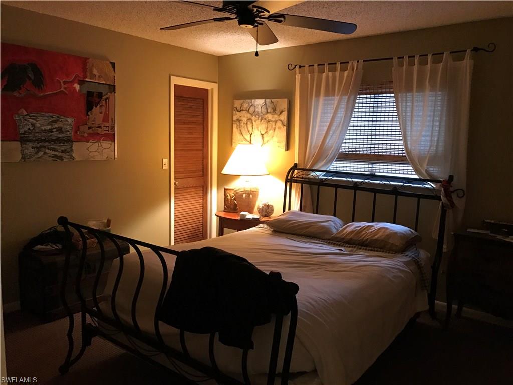 SAN CARLOS PARK - Residential