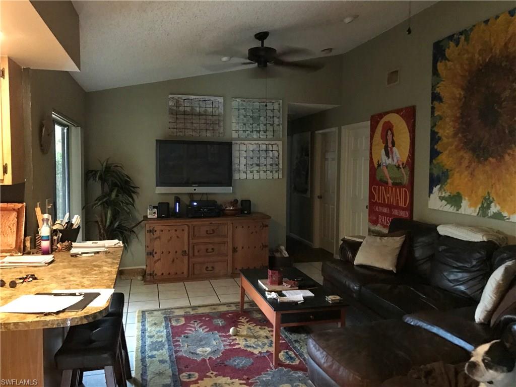 SAN CARLOS PARK - Residential