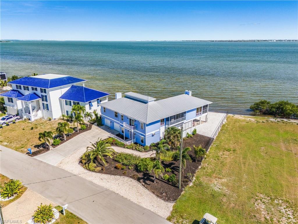 PINE ISLAND SHORES UNIT 11 - Residential