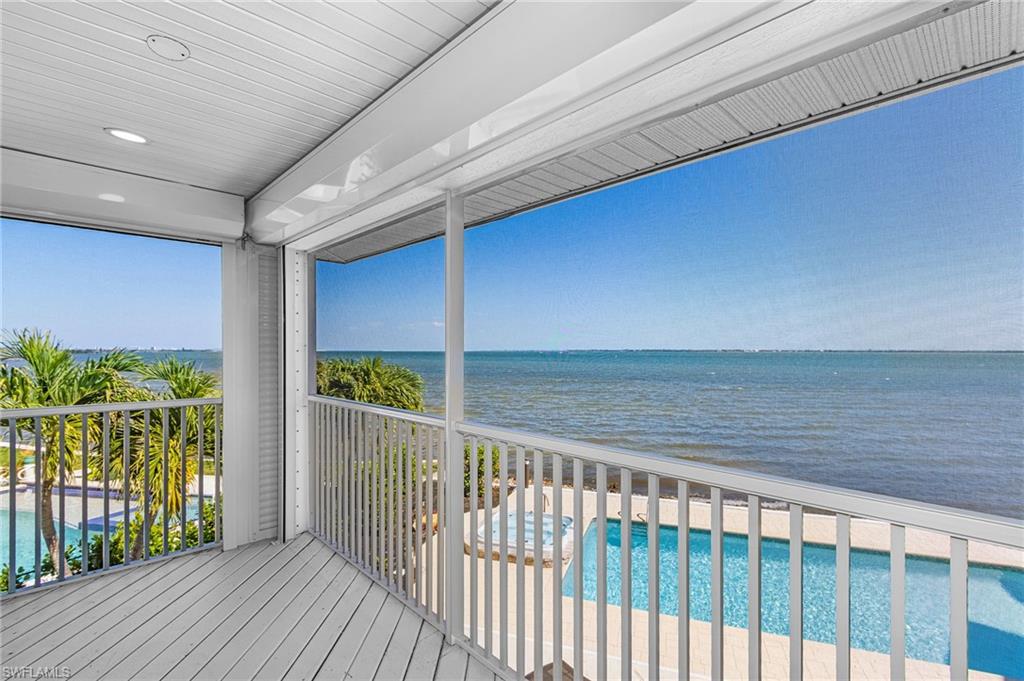 PINE ISLAND SHORES UNIT 11 - Residential